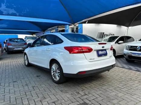 FORD Focus Hatch 2.0 16V 4P FLEX SE POWERSHIFT AUTOMTICO, Foto 5