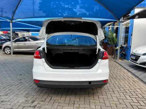 FORD Focus Hatch 2.0 16V 4P FLEX SE POWERSHIFT AUTOMTICO, Foto 8