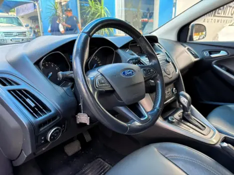 FORD Focus Hatch 2.0 16V 4P FLEX SE POWERSHIFT AUTOMTICO, Foto 12