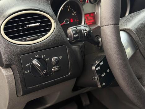 FORD Focus Hatch 2.0 16V 4P GLX FLEX AUTOM�TICO, Foto 7