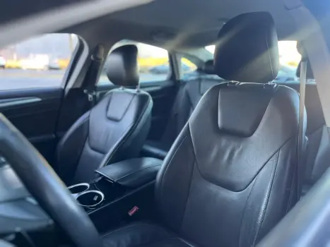 FORD Fusion 2.0 4P 16V TITANIUM AWD AUTOM�TICO, Foto 16