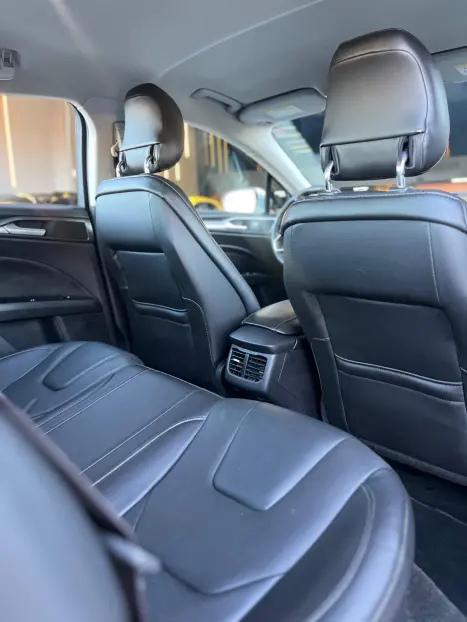 FORD Fusion 2.0 4P 16V TITANIUM AWD AUTOM�TICO, Foto 28