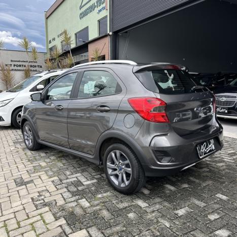 FORD Ka Hatch 1.5 12V 4P FLEX TI-VCT FREESTYLE AUTOM�TICO, Foto 6