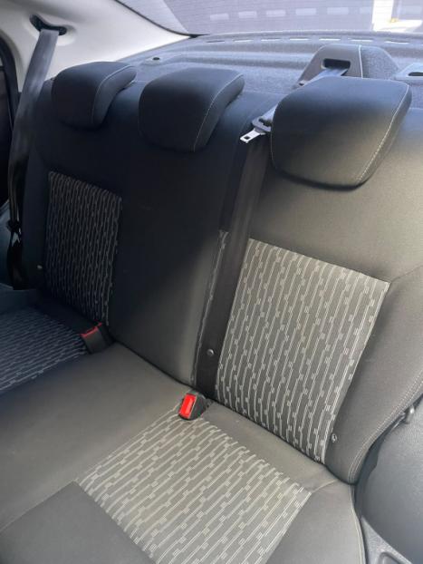 FORD Ka + Sedan 1.5 12V 4P FLEX TI-VCT SE AUTOM�TICO, Foto 7