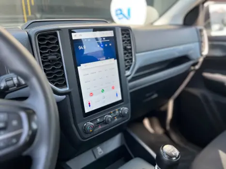 FORD Ranger 2.0 4P TURBO DIESEL BLACK CABINE DUPLA AUTOM�TICO, Foto 4