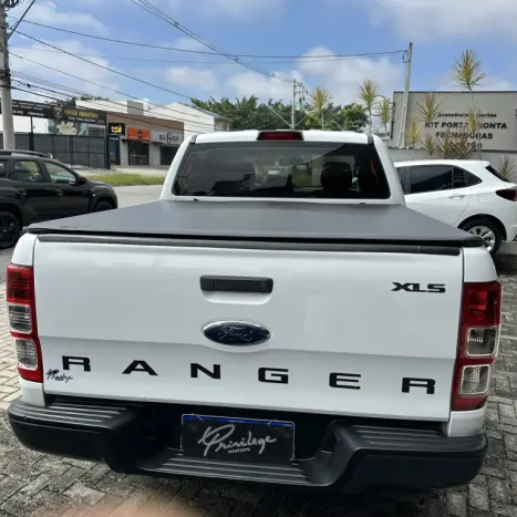 FORD Ranger 2.2 16V XLS DIESEL 4X4 CABINE DUPLA, Foto 4