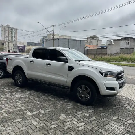 FORD Ranger 2.2 16V XLS DIESEL 4X4 CABINE DUPLA, Foto 7