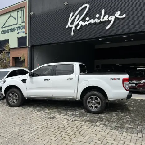 FORD Ranger 2.2 16V XLS DIESEL 4X4 CABINE DUPLA, Foto 8
