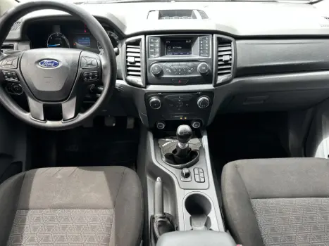 FORD Ranger 2.2 16V XLS DIESEL 4X4 CABINE DUPLA, Foto 10