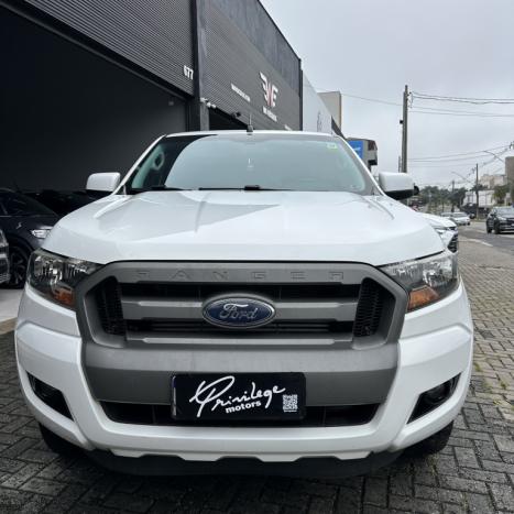 FORD Ranger 2.2 16V XLS DIESEL 4X4 CABINE DUPLA, Foto 2