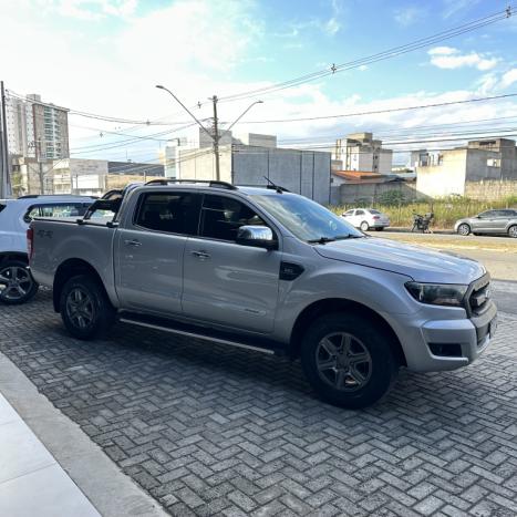 FORD Ranger 2.2 16V XLS DIESEL CABINE DUPLA AUTOM�TICO, Foto 5