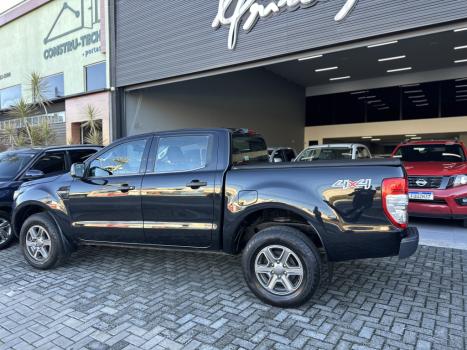 FORD Ranger 2.2 16V XLS DIESEL CABINE DUPLA AUTOMÁTICO, Foto 10