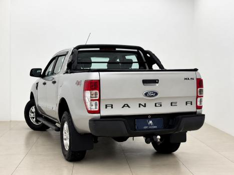 FORD Ranger 2.2 16V XLS DIESEL 4X4 CABINE DUPLA, Foto 5