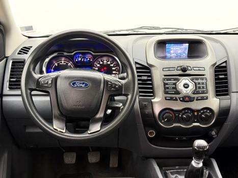 FORD Ranger 2.2 16V XLS DIESEL 4X4 CABINE DUPLA, Foto 15