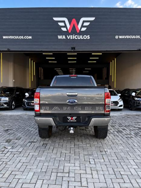 FORD Ranger 2.2 16V XLS DIESEL CABINE DUPLA AUTOMÁTICO, Foto 3