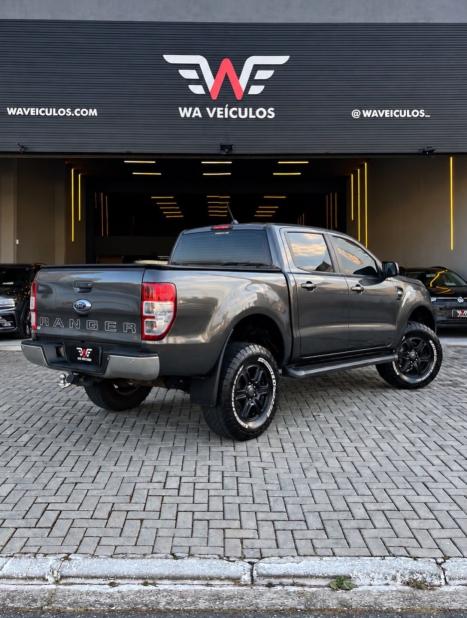 FORD Ranger 2.2 16V XLS DIESEL CABINE DUPLA AUTOMÁTICO, Foto 4