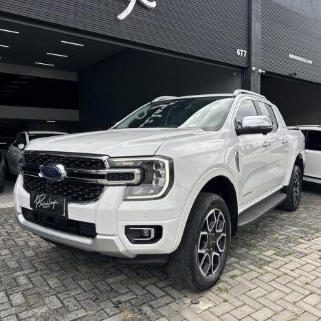 FORD Ranger 3.0 V6 4X4 LIMITED PLUS TURBO DIESEL CABINE DUPLA AUTOM�TICO, Foto 3