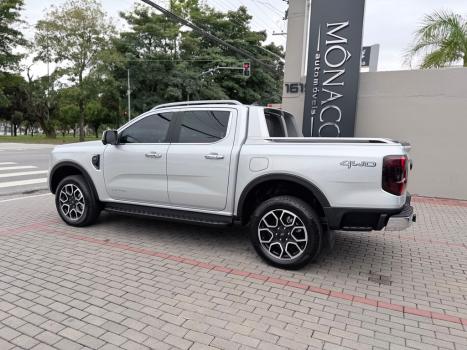 FORD Ranger 3.0 V6 4X4 LIMITED PLUS TURBO DIESEL CABINE DUPLA AUTOM�TICO, Foto 4