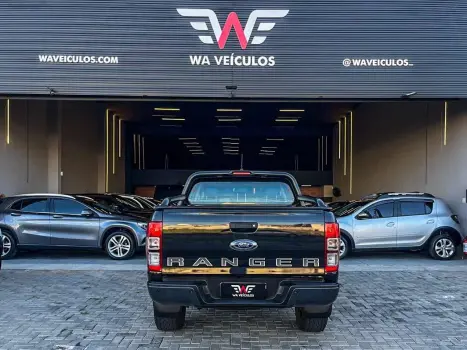 FORD Ranger 3.2 20V CABINE DUPLA 4X4 STORM TURBO DIESEL AUTOMTICO, Foto 7
