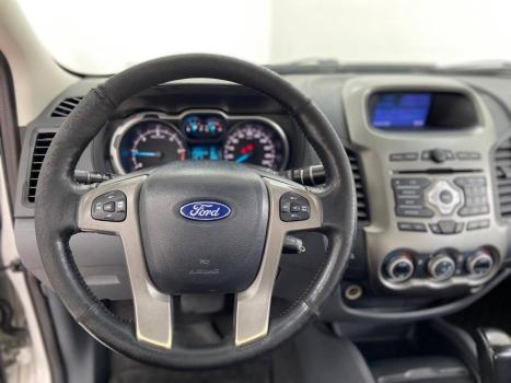 FORD Ranger 3.2 20V CABINE DUPLA 4X4 LIMITED TURBO DIESEL AUTOM�TICO, Foto 6