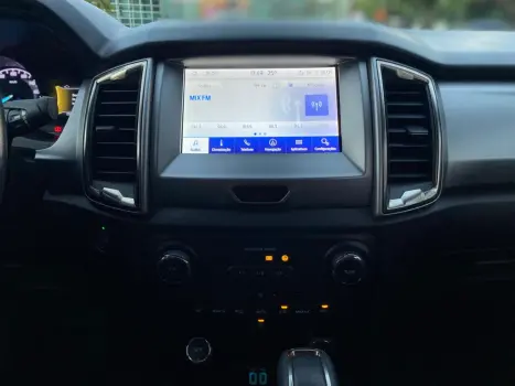 FORD Ranger 3.2 20V CABINE DUPLA 4X4 LIMITED TURBO DIESEL AUTOM�TICO, Foto 12