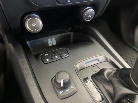 FORD Ranger 3.2 20V CABINE DUPLA 4X4 LIMITED TURBO DIESEL AUTOM�TICO, Foto 9