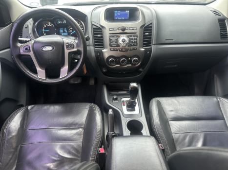 FORD Ranger 3.2 20V XLT 4X4 CABINE DUPLA TURBO DIESEL, Foto 9