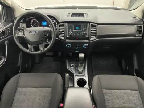 FORD Ranger 3.2 20V XL 4X4 CABINE DUPLA TURBO DIESEL AUTOM�TICO, Foto 12