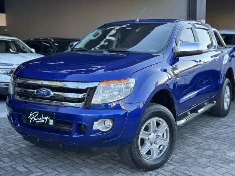 FORD Ranger 3.2 20V XLT 4X4 CABINE DUPLA TURBO DIESEL, Foto 2