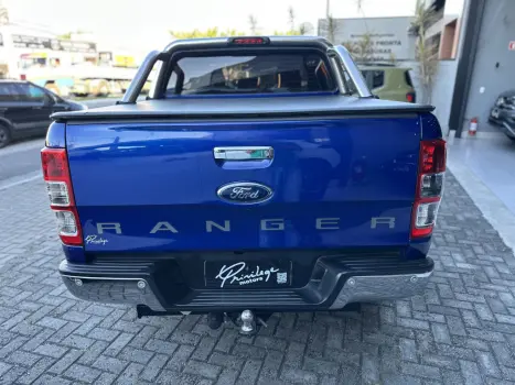 FORD Ranger 3.2 20V XLT 4X4 CABINE DUPLA TURBO DIESEL, Foto 7
