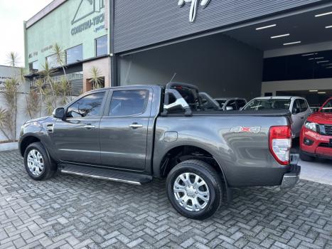 FORD Ranger 3.2 20V XLT 4X4 CABINE DUPLA TURBO DIESEL AUTOM�TICO, Foto 10