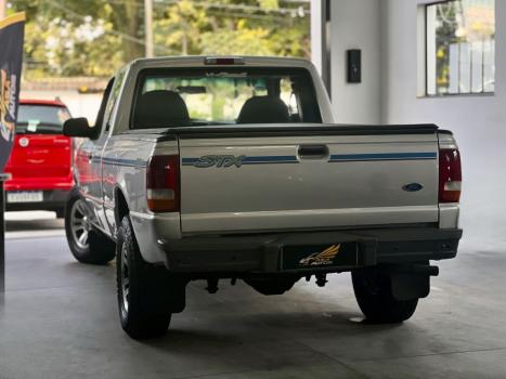 FORD Ranger 4.0 V6 12V STX CABINE ESTENDIDA, Foto 9 FORD Ranger 4.0 V6 12V STX CABINE ESTENDIDA, Foto 9