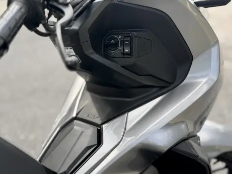 HONDA ADV 150 ABS, Foto 10