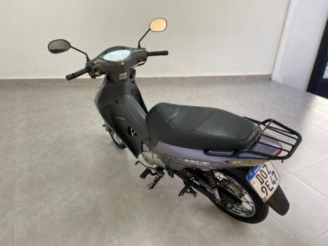 HONDA Biz 125 KS, Foto 4