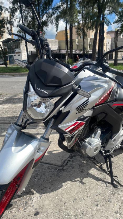 HONDA CB 250 F Twister FLEXONE, Foto 4