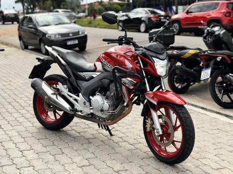 HONDA CB 250 F Twister , Foto 1