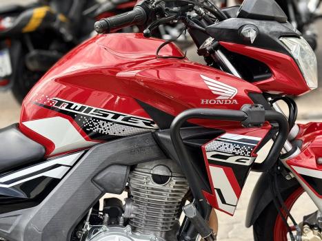 HONDA CB 250 F Twister , Foto 5