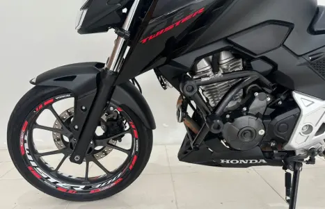 HONDA CB 300 F Twister FLEX CBS, Foto 3