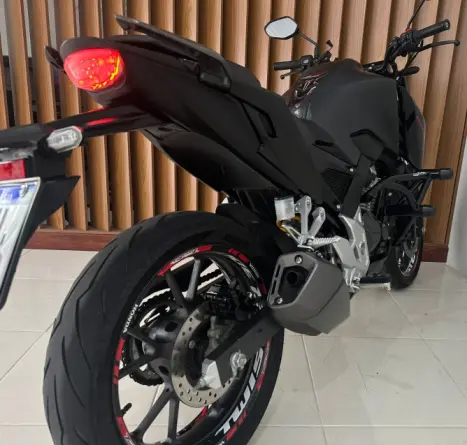 HONDA CB 300 F Twister FLEX CBS, Foto 6