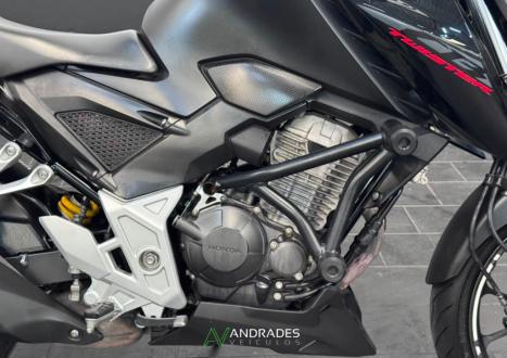 HONDA CB 300 F Twister FLEX CBS, Foto 5