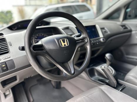 HONDA Civic 1.8 16V 4P FLEX LXS AUTOM�TICO, Foto 2