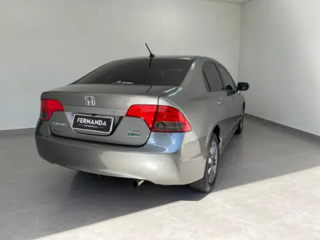 HONDA Civic 1.8 16V 4P FLEX LXS, Foto 3