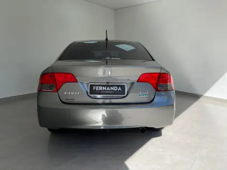HONDA Civic 1.8 16V 4P FLEX LXS, Foto 4