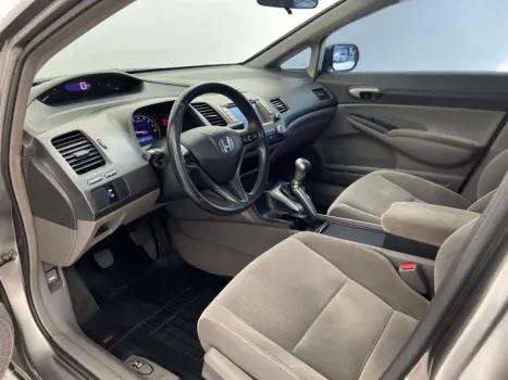 HONDA Civic 1.8 16V 4P FLEX LXS, Foto 5