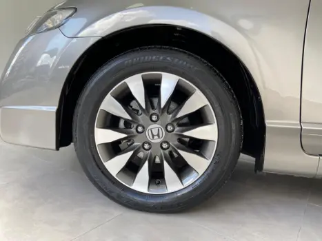 HONDA Civic 1.8 16V 4P FLEX LXS, Foto 13