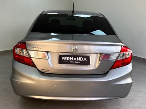 HONDA Civic 1.8 16V 4P FLEX LXS AUTOM�TICO, Foto 4
