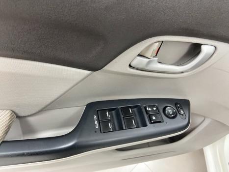 HONDA Civic 1.8 16V 4P FLEX LXS, Foto 11