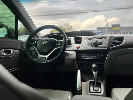 HONDA Civic 2.0 16V 4P FLEX LXR AUTOMTICO, Foto 2