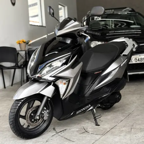 HONDA Elite 125 , Foto 6