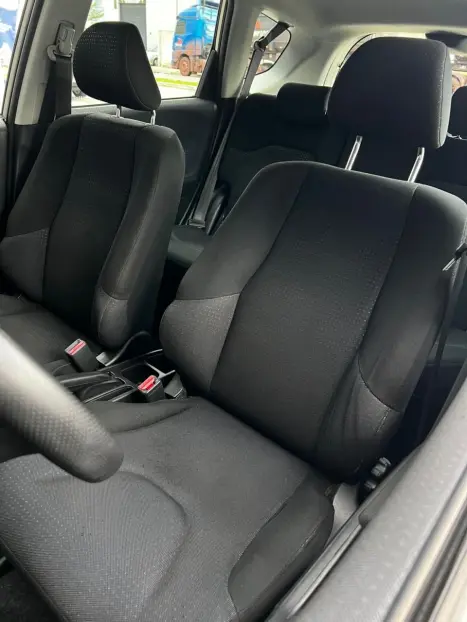 HONDA Fit 1.4 16V 4P LX, Foto 9